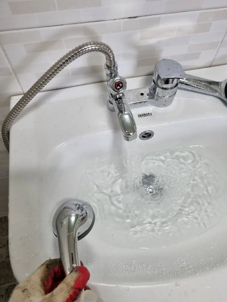 샤워겸용 수전 9